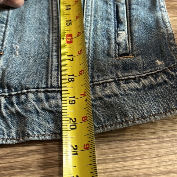 LUCKY Brand Women’s TOMBOY Trucker Lightly Distressed Jean Jacket - Picture 5 of 14